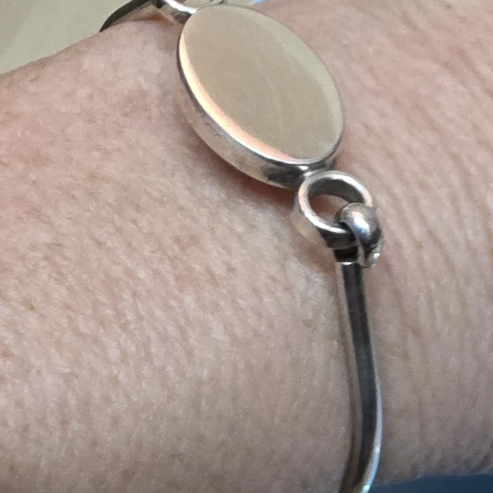 STERLING SILVER BRACELET 16.84 GRAMS FITS 7 IN WRIST